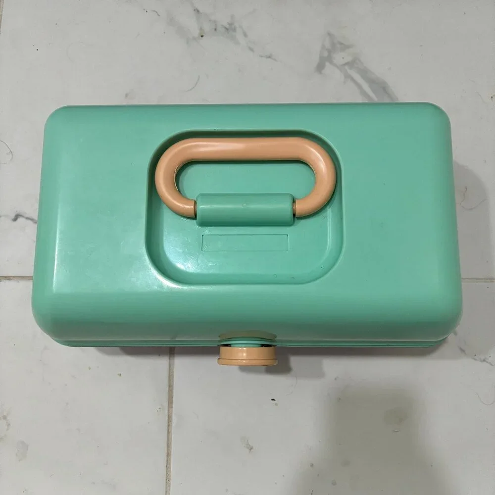Caboodles On the Go Girl Seafoam over Lavendar Makeup‎ Carrying Case Retro 80's